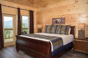 Mansion In The Sky 11 Bedroom Cabin by RedAwning