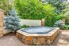 Nine Vail Road Condos with Easy Access to Gondola by RedAwning