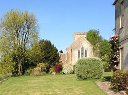 The Old Vicarage at Oakridge