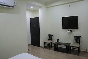 Royal Zayka Hotel & Restaurant