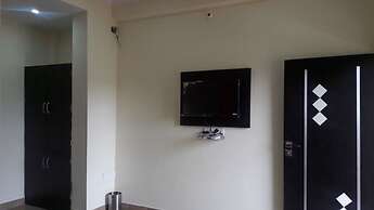 Royal Zayka Hotel & Restaurant