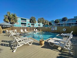 Lani Kai Village 211 by ALBVR