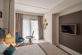 The Mirage Resort & SPA