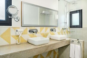 The Mirage Resort & SPA