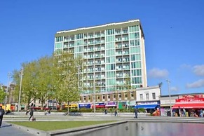 LIZZY CONTINENTAL APARTMENTS