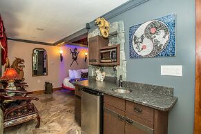 Adventure Suites