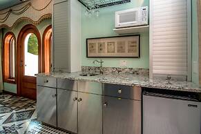 Adventure Suites