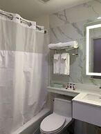 Voyage Hotel