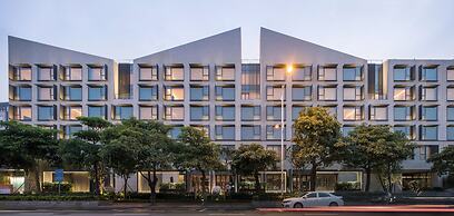 Joyze Hotel Xiamen, Curio Collection by Hilton