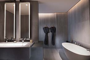 Joyze Hotel Xiamen, Curio Collection by Hilton