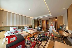 Joyze Hotel Xiamen, Curio Collection by Hilton