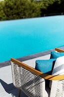 Joyze Hotel Xiamen, Curio Collection by Hilton