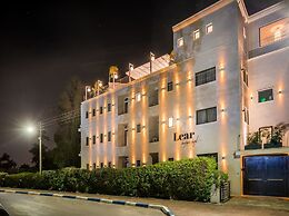 Lear Sense - Experience Luxury Hotel