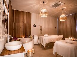 Lear Sense - Experience Luxury Hotel