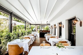 Lear Sense - Experience Luxury Hotel