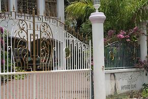 Jamaica Villa Sweetsap