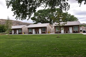 Zion's Camp and Cottages