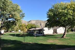 Zion's Camp and Cottages