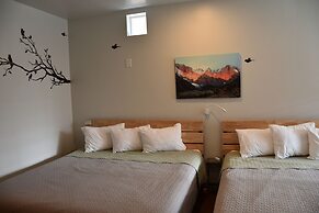 Zion's Camp and Cottages