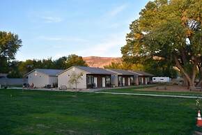 Zion's Camp and Cottages