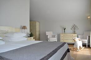 Enoturismo y Bodega Lagar de Costa