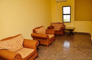 Yanna Lodge