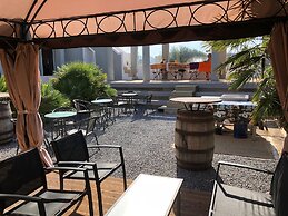 Anissaras Beach Apartments