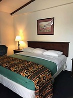 Cactus Inn and Suites