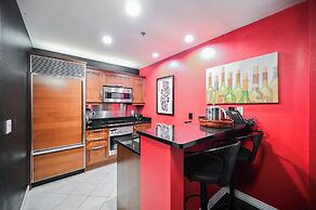 StripViewSuites at Signature