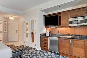 StripViewSuites at Signature