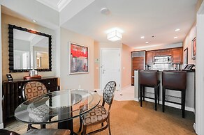 StripViewSuites at Signature
