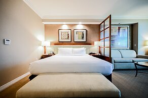 StripViewSuites at Signature