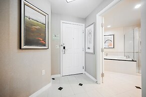 StripViewSuites at Signature