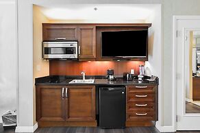 StripViewSuites at Signature