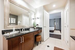 StripViewSuites at Signature