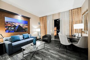 StripViewSuites at Signature