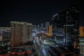 StripViewSuites at Signature