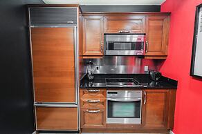 StripViewSuites at Signature