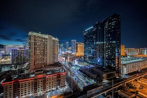StripViewSuites at Signature