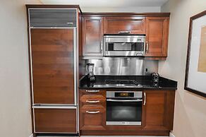 StripViewSuites at Signature