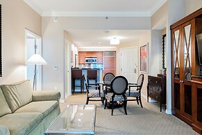 StripViewSuites at Signature