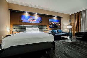 StripViewSuites at Signature