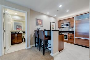 StripViewSuites at Signature