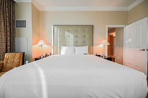 StripViewSuites at Signature
