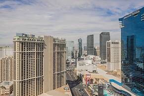 StripViewSuites at Signature