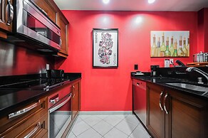 StripViewSuites at Signature