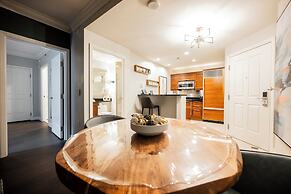 StripViewSuites at Signature