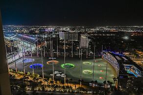 StripViewSuites at Signature