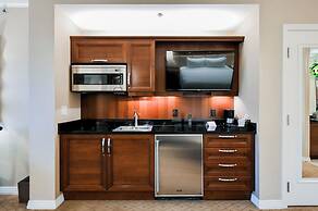 StripViewSuites at Signature