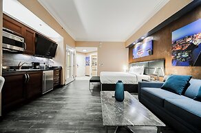 StripViewSuites at Signature